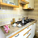 Charming With Private Garden *