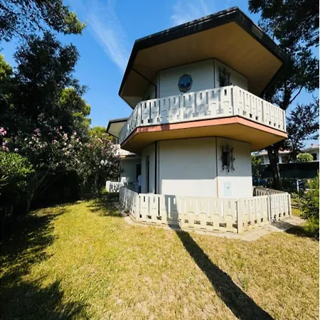 Charming With Private Garden
