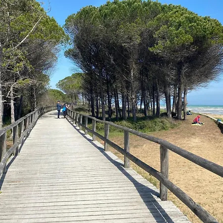 Charming With Private Garden Appartamento Bibione