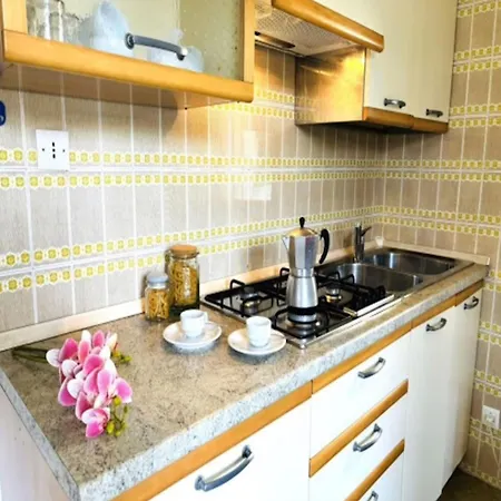 Charming With Private Garden *