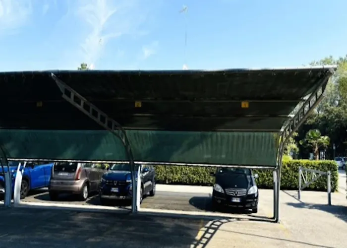 Charming With Private Garden Appartamento *