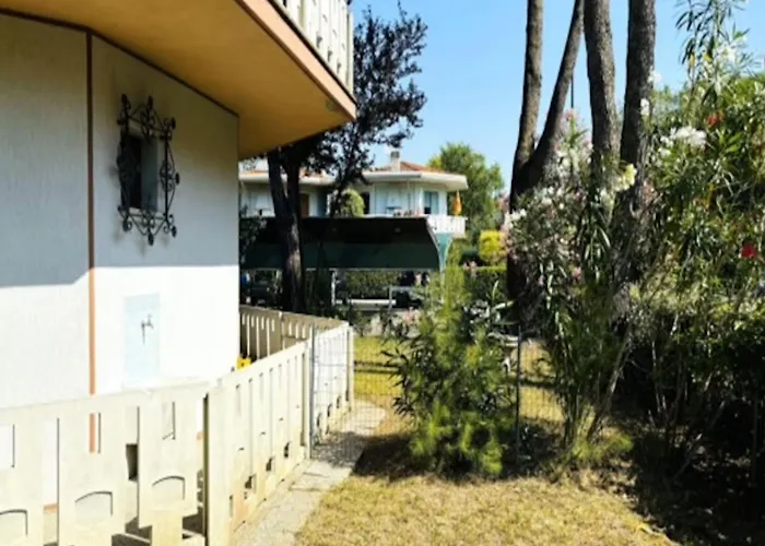 Charming With Private Garden Bibione